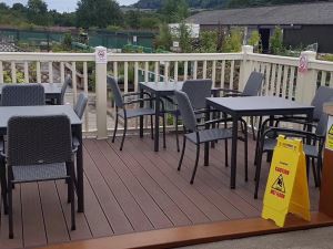 Dřevěné plastové kompozitní obložení